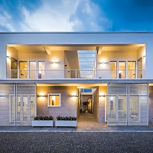 https://residence-peloni.it-tuscanyhotel.com